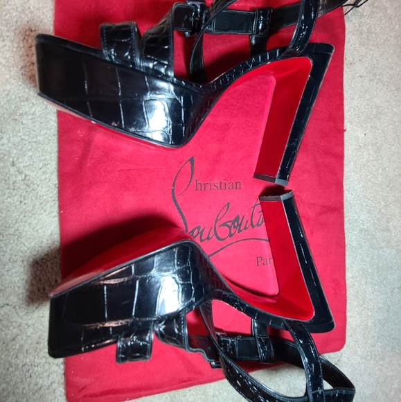 Christian Louboutin Selima heels - Picture 2 of 4